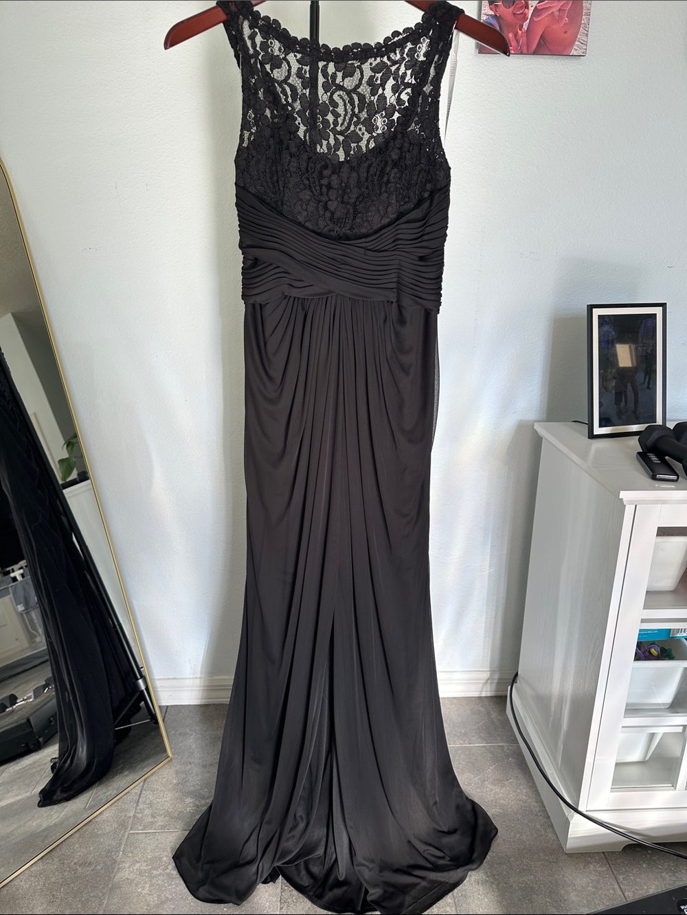 David’s Bridal Black Lace Bodice Dress Size 8 Elegant Formal Cocktail